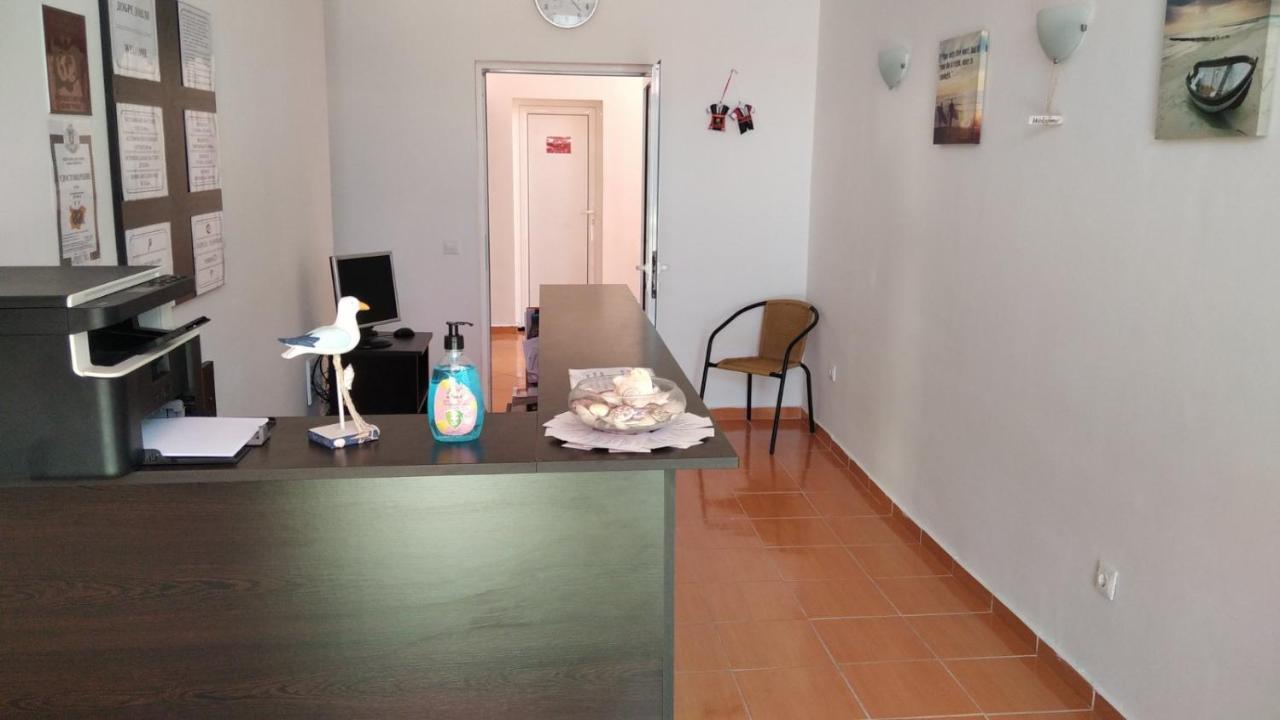 Guest Rooms Venera Primorsko Dış mekan fotoğraf